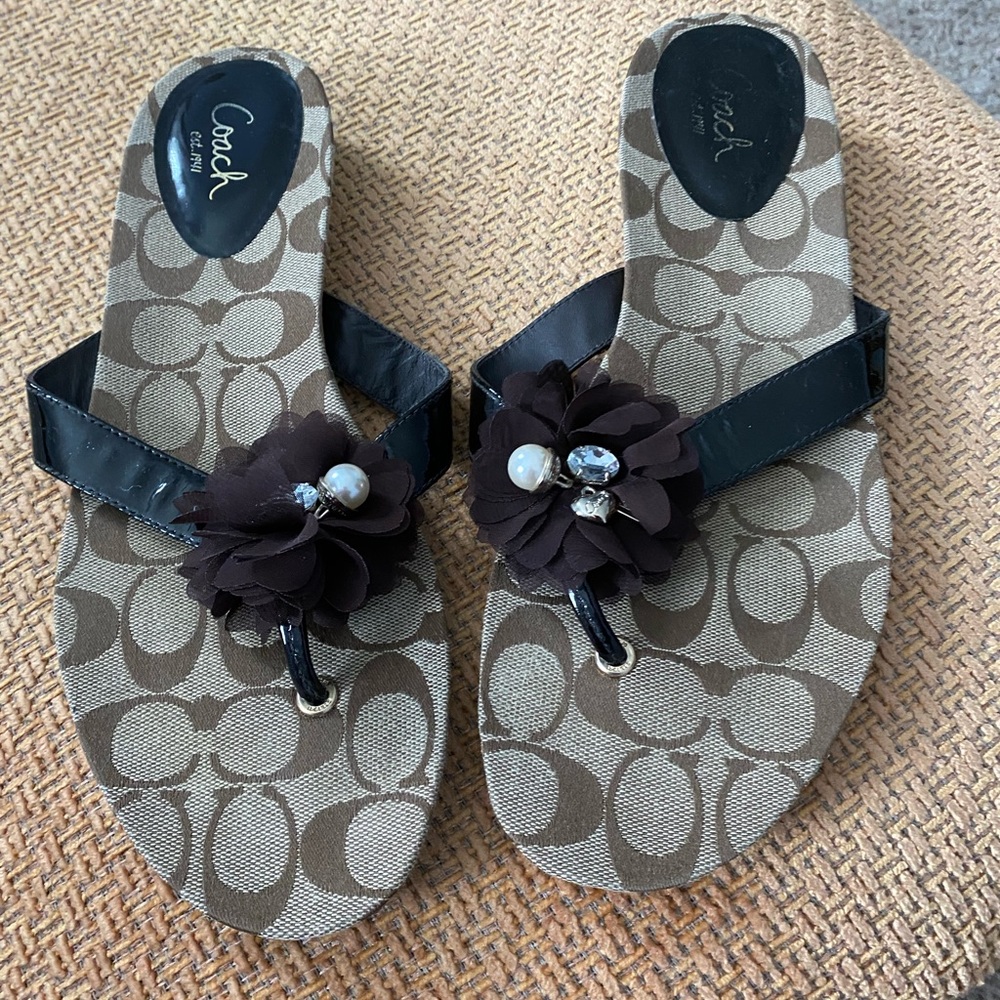 Coach flip flops